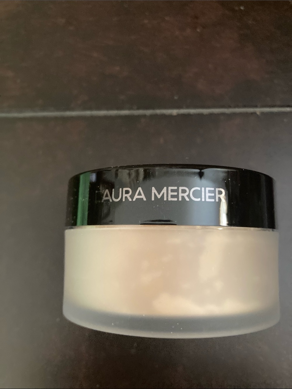 Laura Mercier Translucent Loose Setting Powder - Honey color